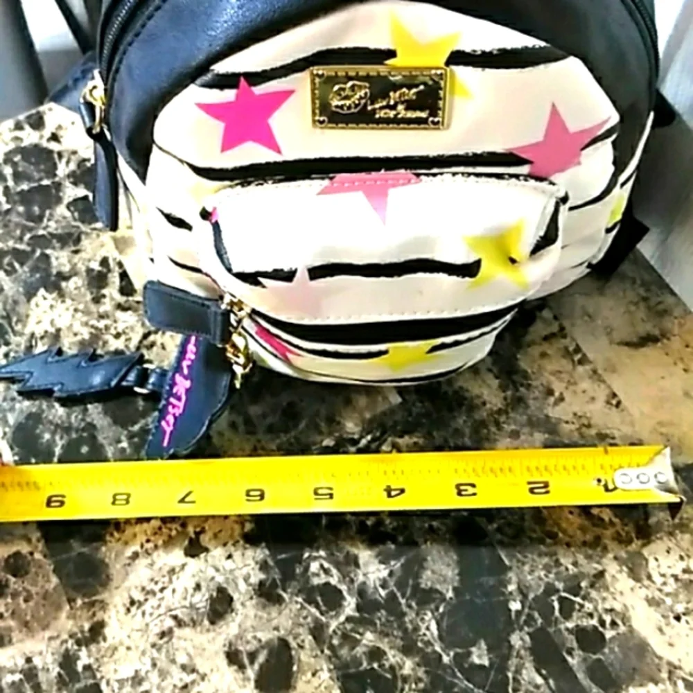 Betsey Johnson backpack Beautiful condition. Adjustable straps